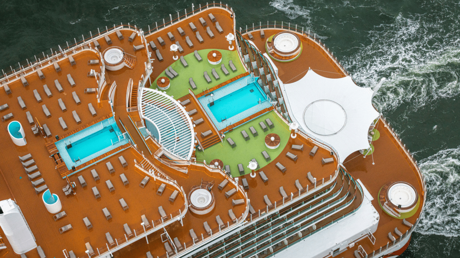 Photos of Iona's Aft pools