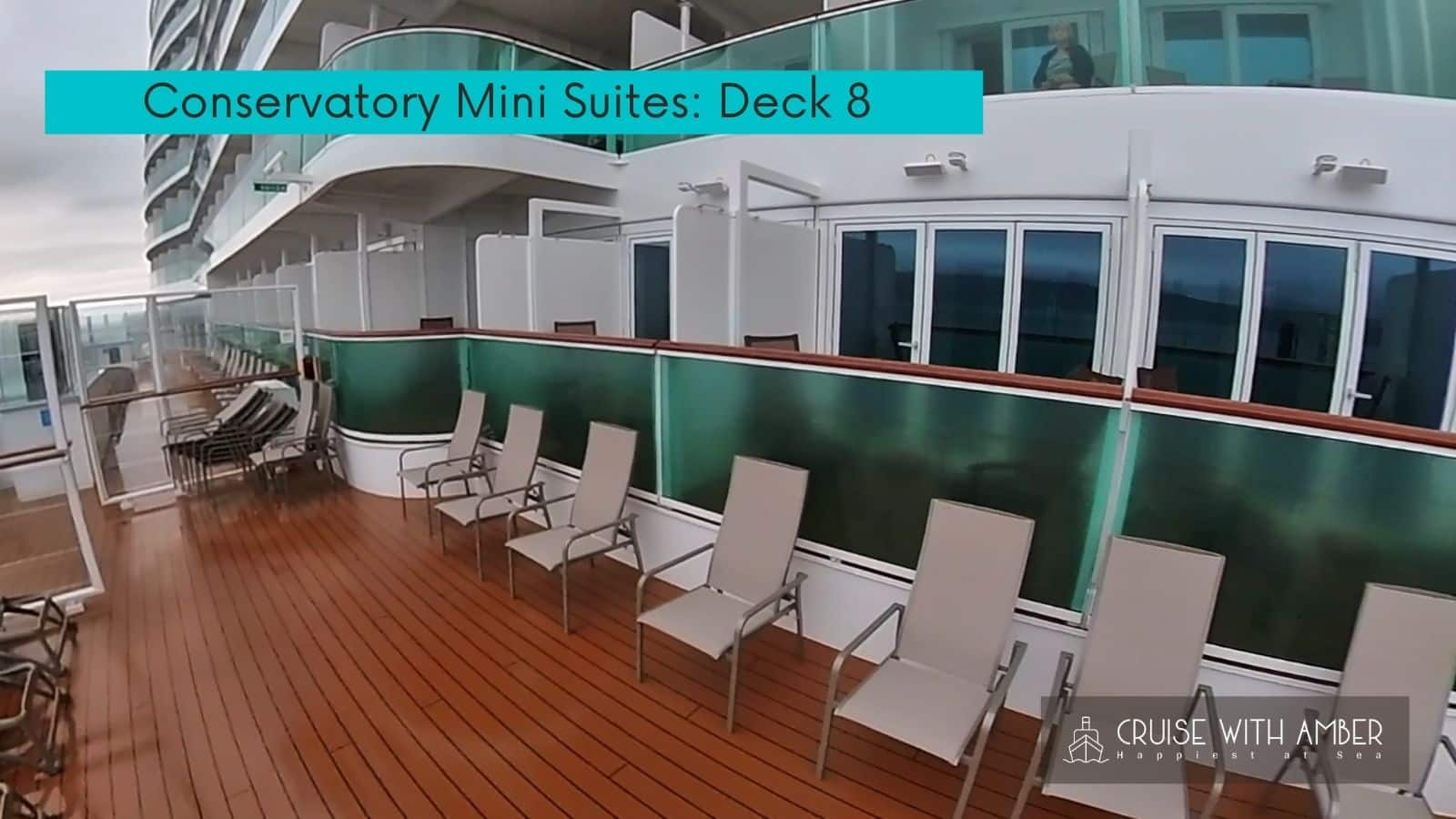 Overlooked CONSERVATORY MINI SUITE