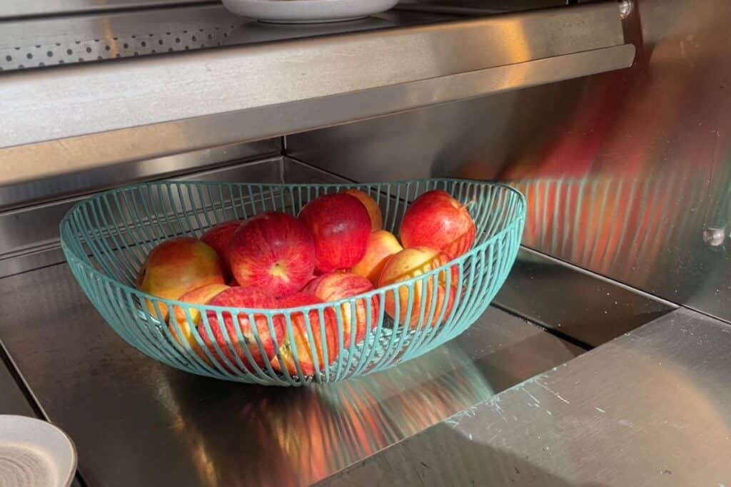 Cunard Pavilion Wellness Cafe Menus and Review
