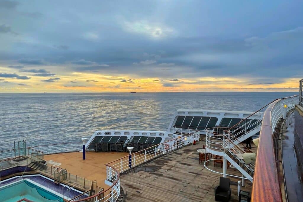 Cunard Queen Mary 2 transatlantic crossing tips