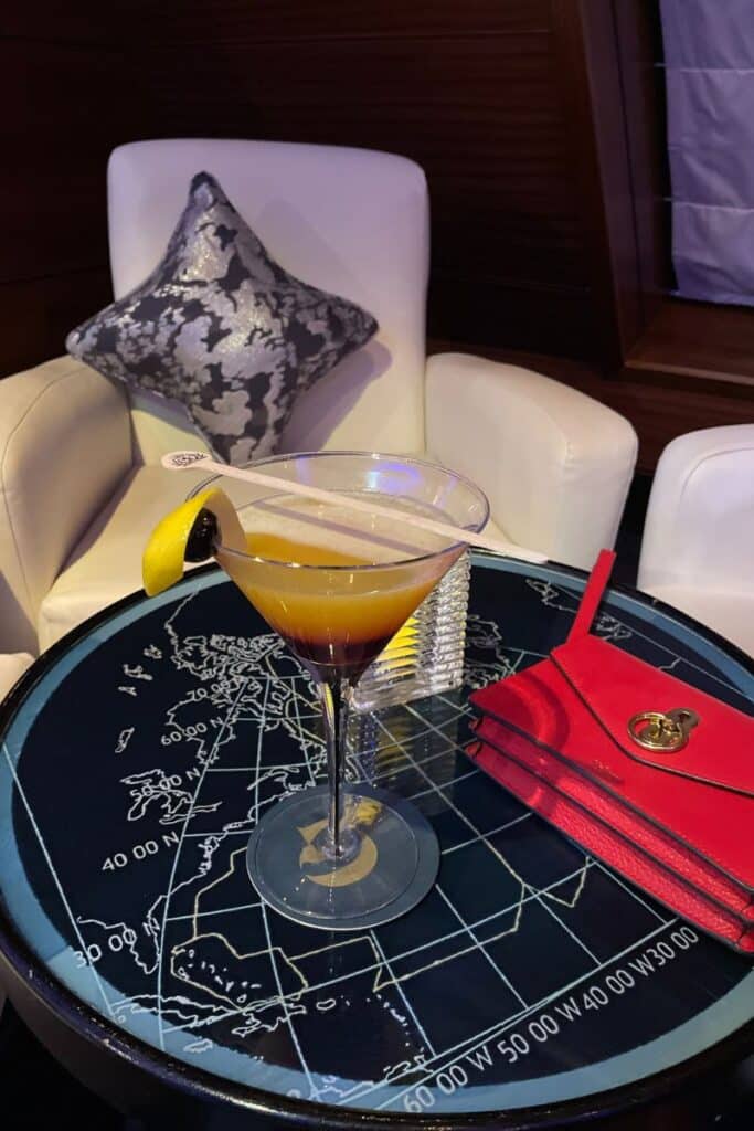 Cunard Queen Mary 2 transatlantic crossing tips