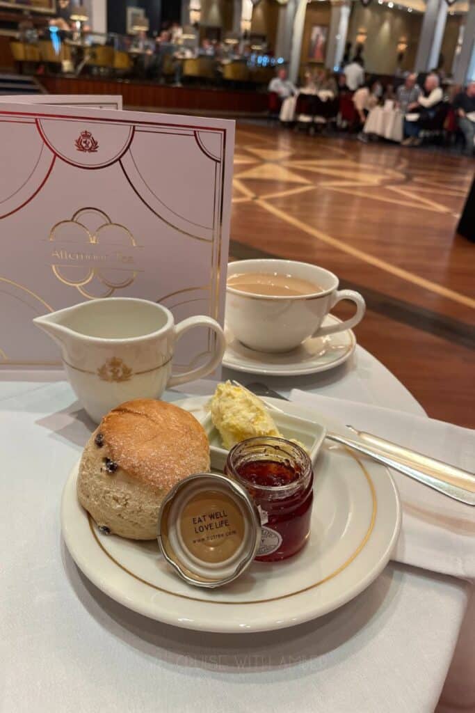 Cunard Queen Mary 2 transatlantic crossing tips