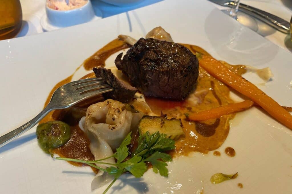 Holland America Line Oosterdam Dining Guide