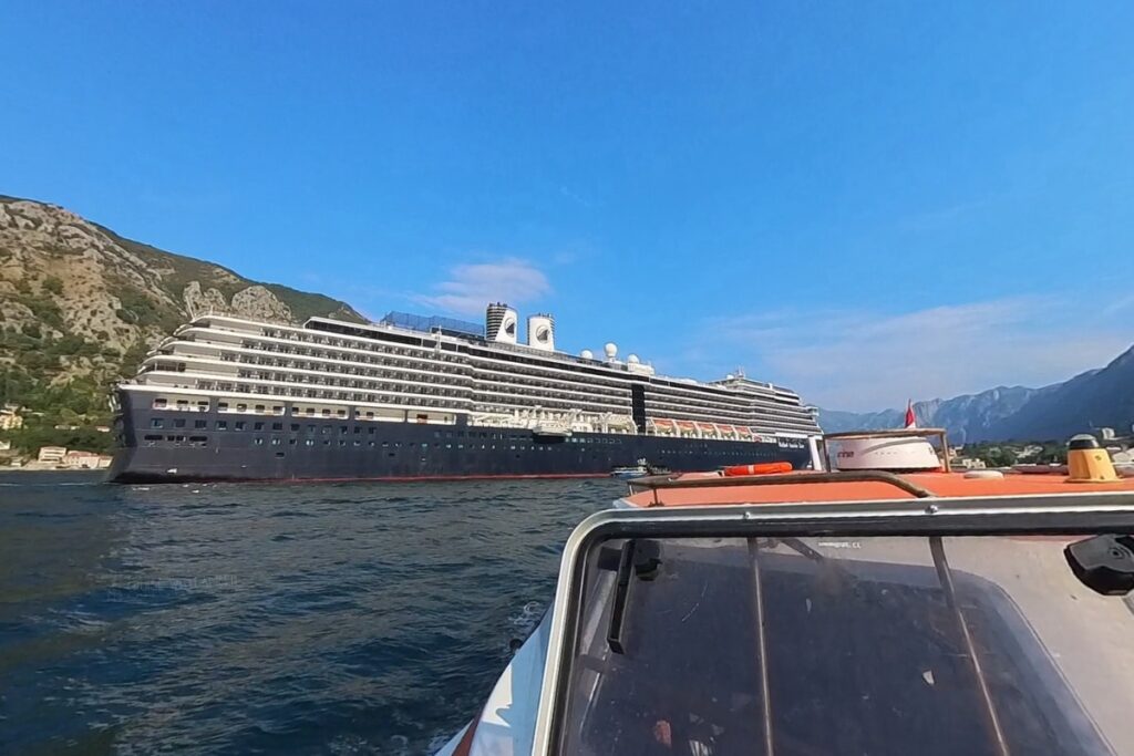 What Is a Tender Boat on a Cruise? What Is a Tender Port?